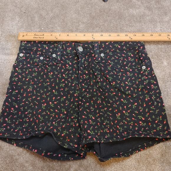 Levi Strauss & Co Size 27 Mid Length Short Shorts Rose Floral Print Black Cotton - Picture 3 of 9